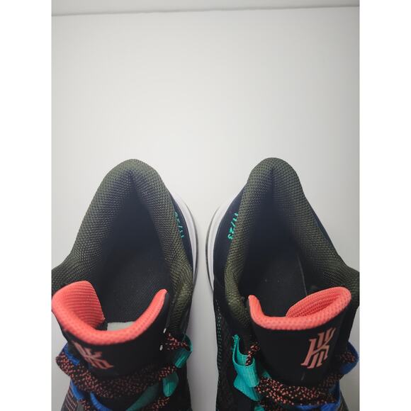 Nike Men’s Kyrie Flytrap 4 Black Multicolor Sz 9 Mesh Athletic Hoops Court main image 14